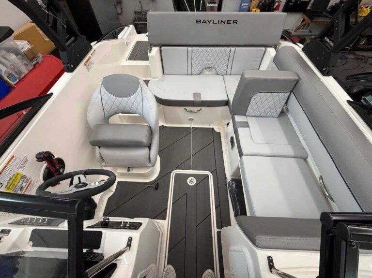 2025 Bayliner D20 US-BLBX1127F425 [photo 5]